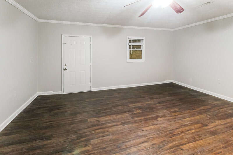 1,855/Mo, 599 Maple Dr Stone Mountain, GA 30083 Main Bedroom View