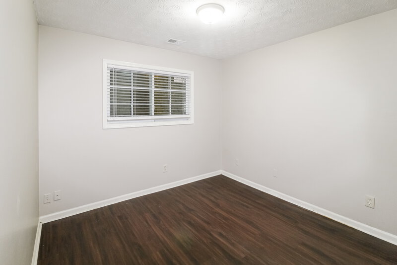 1,855/Mo, 599 Maple Dr Stone Mountain, GA 30083 Bedroom View 4