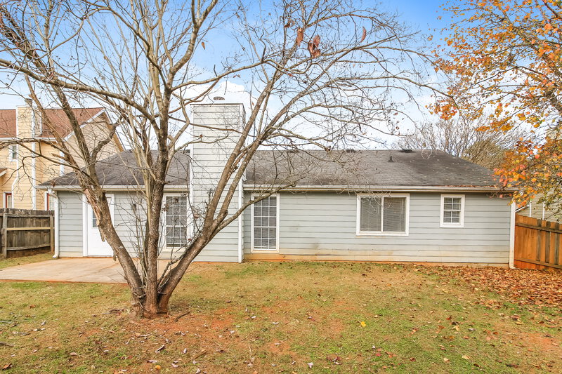 1,700/Mo, 713 Arbor Hill Dr Stone Mountain, GA 30088 Rear View