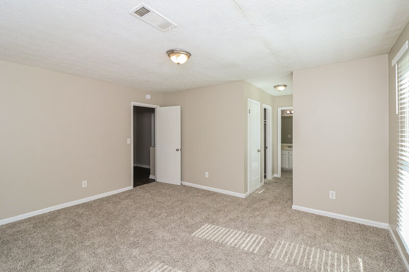 1,595/Mo, 789 Heritage Oaks Dr Stone Mountain, GA 30088 Main Bedroom View 2