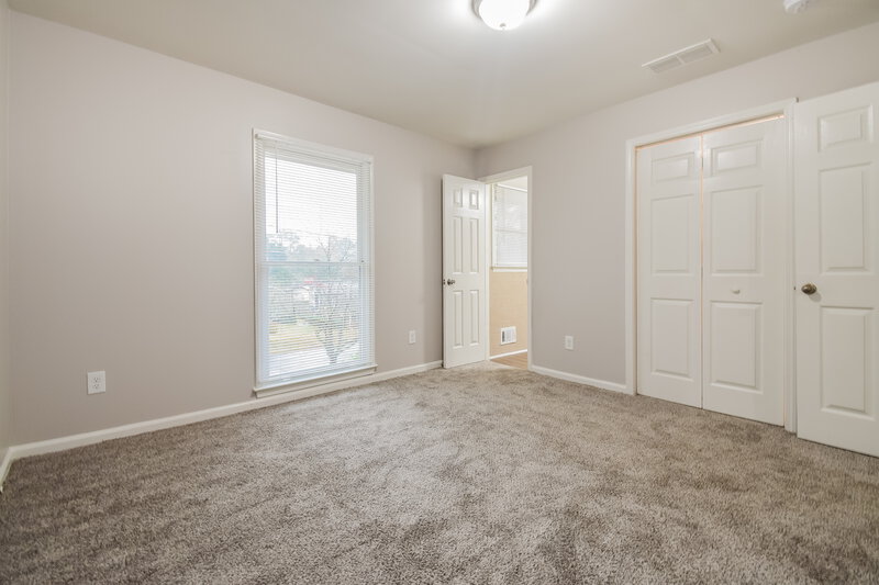 1,715/Mo, 946 PINE ROC Way Stone Mountain, GA 30083 Main Bedroom View 2