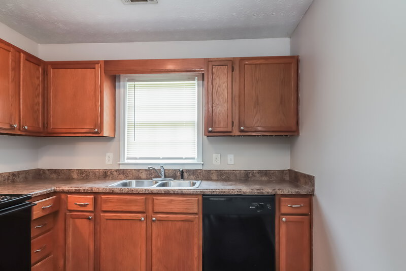 1,390/Mo, 395 Wilson Rd Temple, GA 30179 Kitchen View