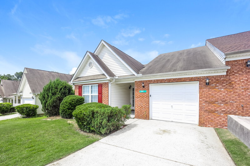 1,865/Mo, 2167 Red Oak Cir Union City, GA 30291 Side View