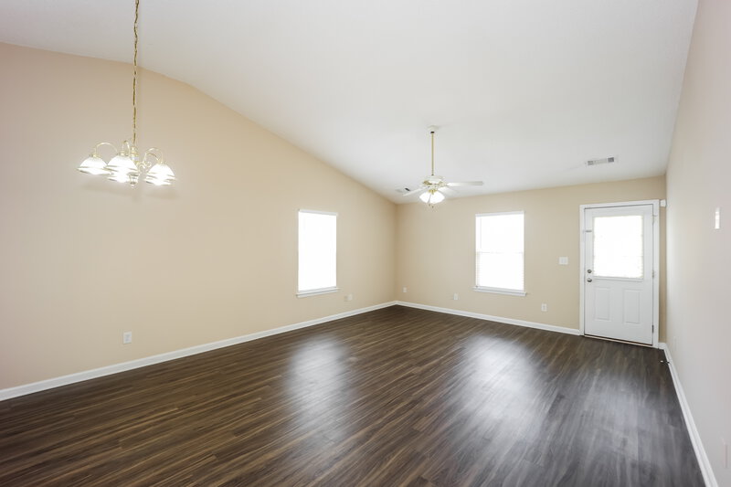 1,865/Mo, 2167 Red Oak Cir Union City, GA 30291 Dining Room View 2