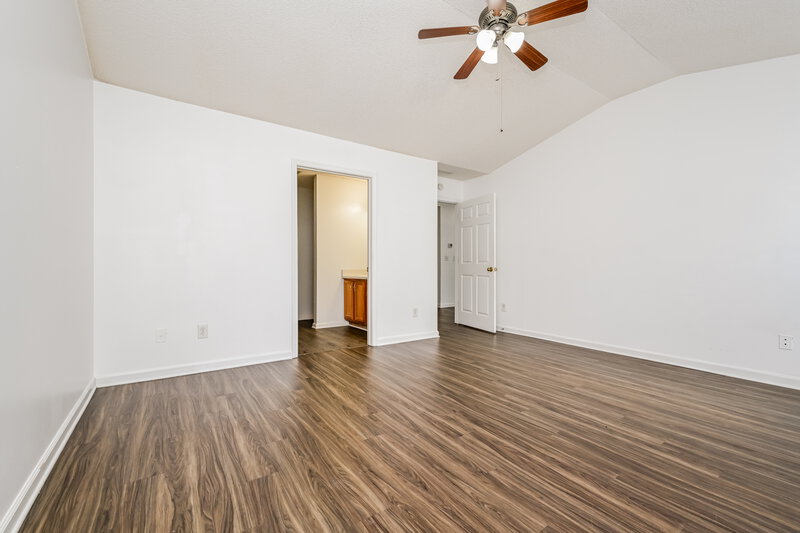 1,790/Mo, 2167 Red Oak Cir Union City, GA 30291 Main Bedroom View 2