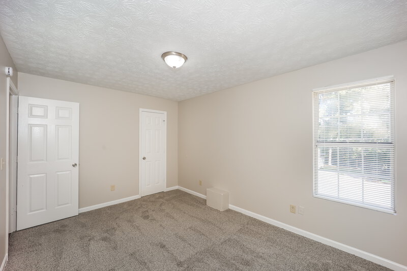 1,555/Mo, 6155 Forrest Ave Union City, GA 30291 Main Bedroom View 3