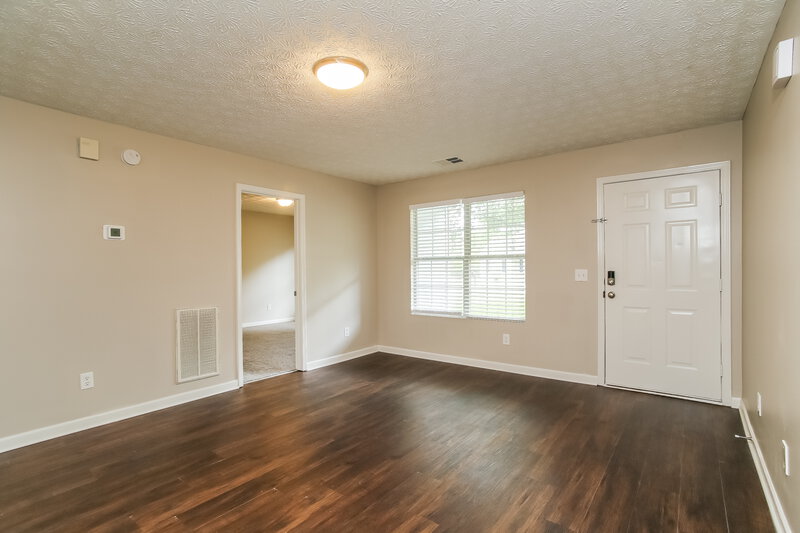 1,640/Mo, 101 Whispering Pine Ln NE White, GA 30184 Living Room View 3