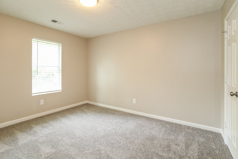 1,640/Mo, 101 Whispering Pine Ln NE White, GA 30184 Bedroom View 2