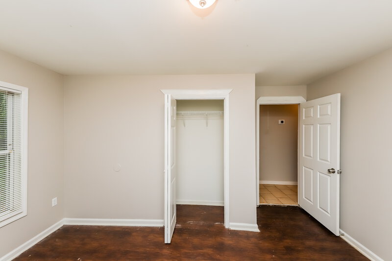 1,430/Mo, 730 Parker St Villa Rica, GA 30180 Bedroom View 2