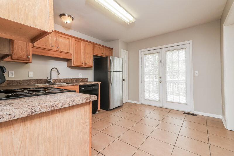 2,035/Mo, 2973 Rolling Ln Winston, GA 30187 Kitchen View