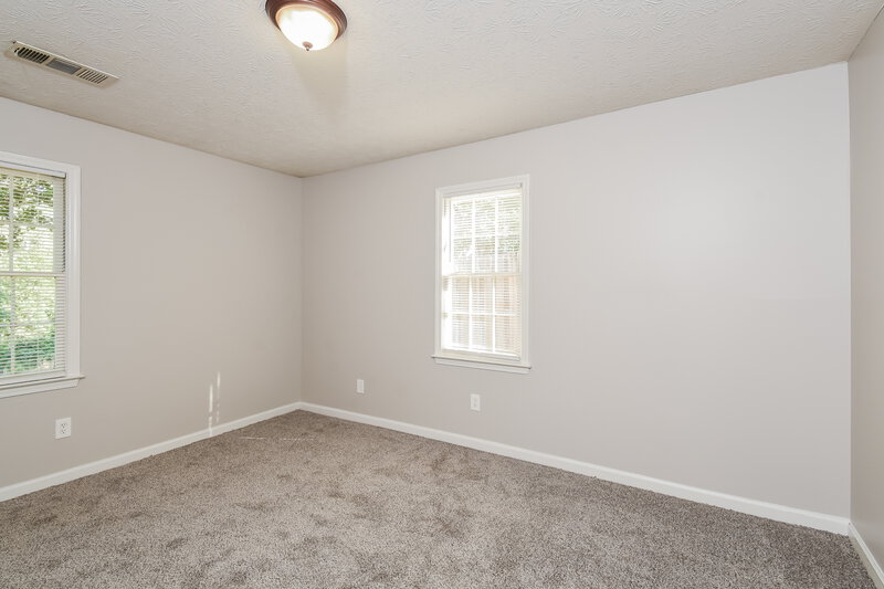 1,700/Mo, 5976 Lake Lanier Heights Rd Buford, GA 30518 Main Bedroom View 2