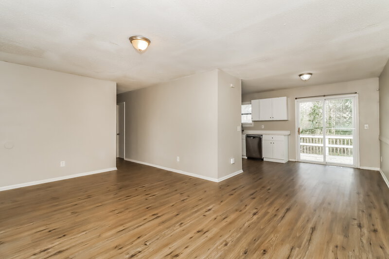 1,495/Mo, 5461 Austell Rd Austell, GA 30106 Living Room View 2