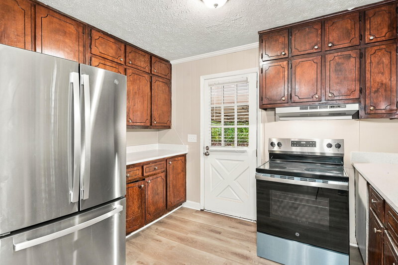 2,060/Mo, 513 MARTINS CHAPEL Road Lawrenceville, GA 30045 Kitchen View