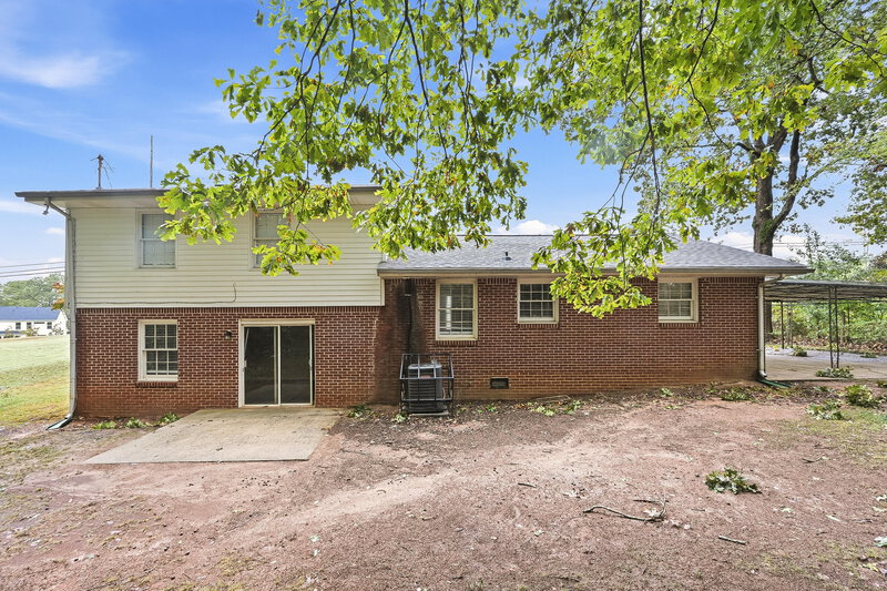 2,060/Mo, 513 MARTINS CHAPEL Road Lawrenceville, GA 30045 Rear View