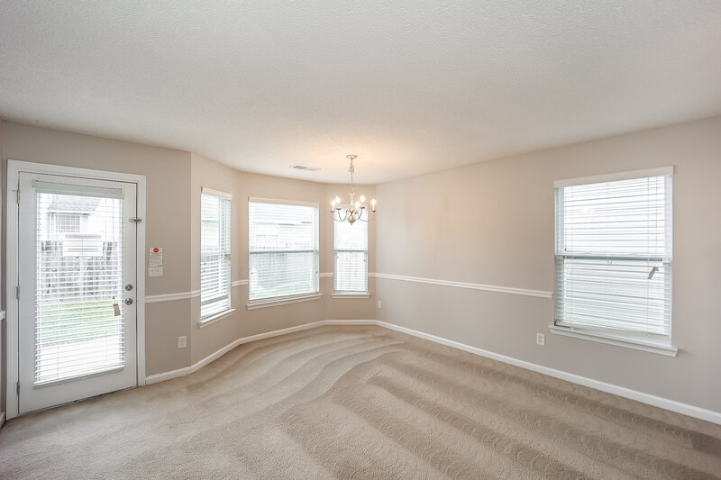 0/Mo, 6704 Jules Trace Palmetto, GA 30268 Dining Room View