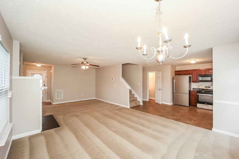 0/Mo, 6704 Jules Trace Palmetto, GA 30268 Dining Room View 2