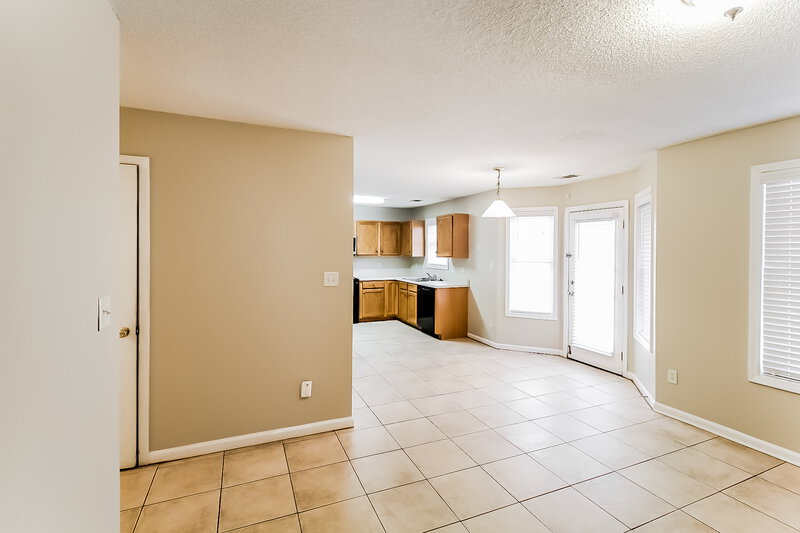 1,780/Mo, 4722 Browns Mill Ferry Rd Lithonia, GA 30038 Breakfast Nook View