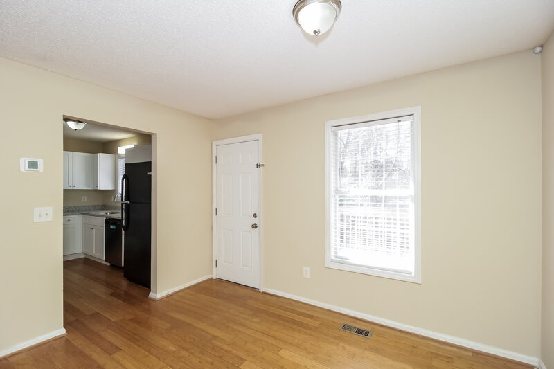 1,665/Mo, 429 Ivy Crest Dr Dallas, GA 30157 Dining Room View