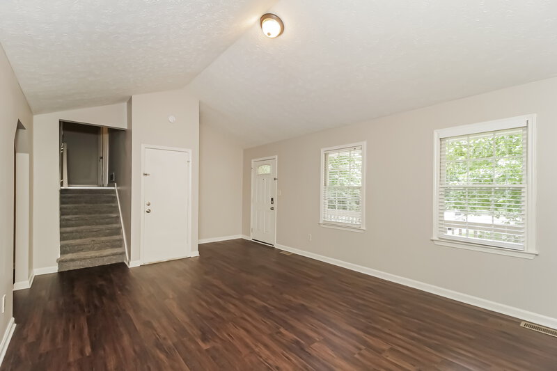 1,710/Mo, 187 Davis Mill Dr Dallas, GA 30157 Living Room View 2