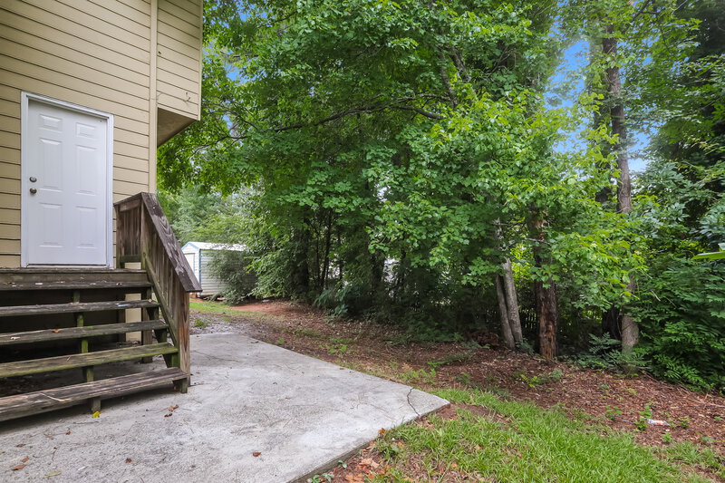 1,830/Mo, 696 Shore Dr Lithonia, GA 30058 Rear View