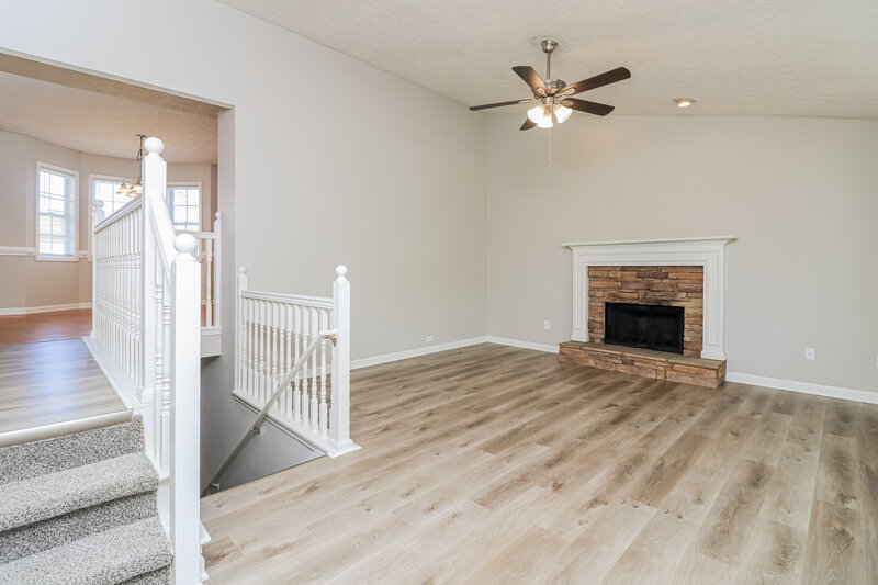 2,150/Mo, 268 Fairview Ln. Dallas, GA 30157 Living Room View