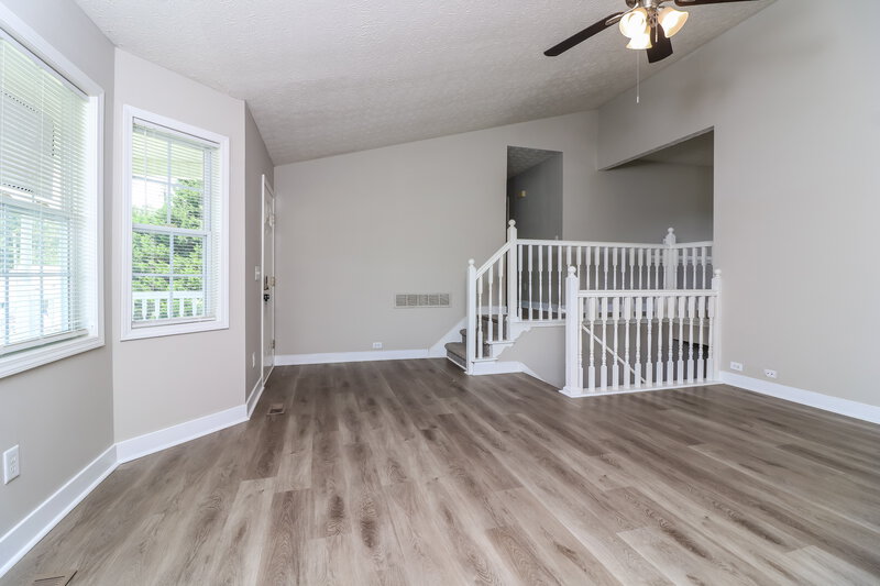 1,545/Mo, 268 Fairview Ln. Dallas, GA 30157 Living Room View 3