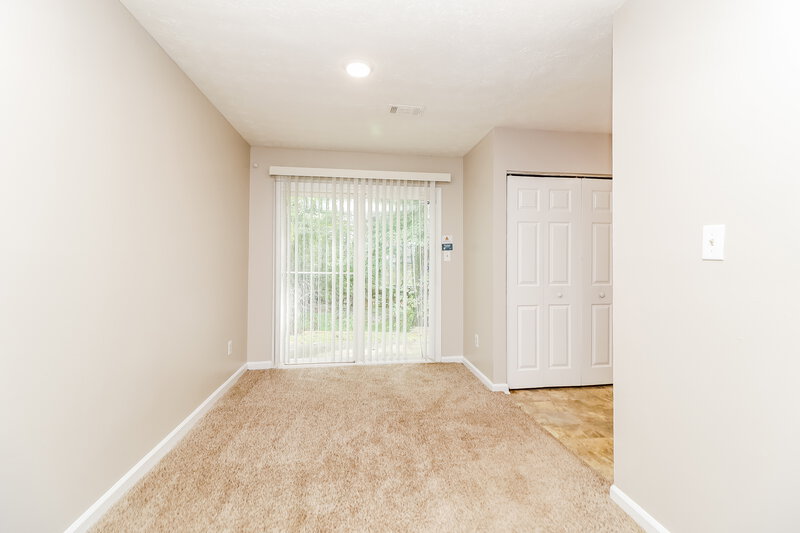 1,640/Mo, 5251 Mainstreet Park Dr Stone Mountain, GA 30088 Dining Room View