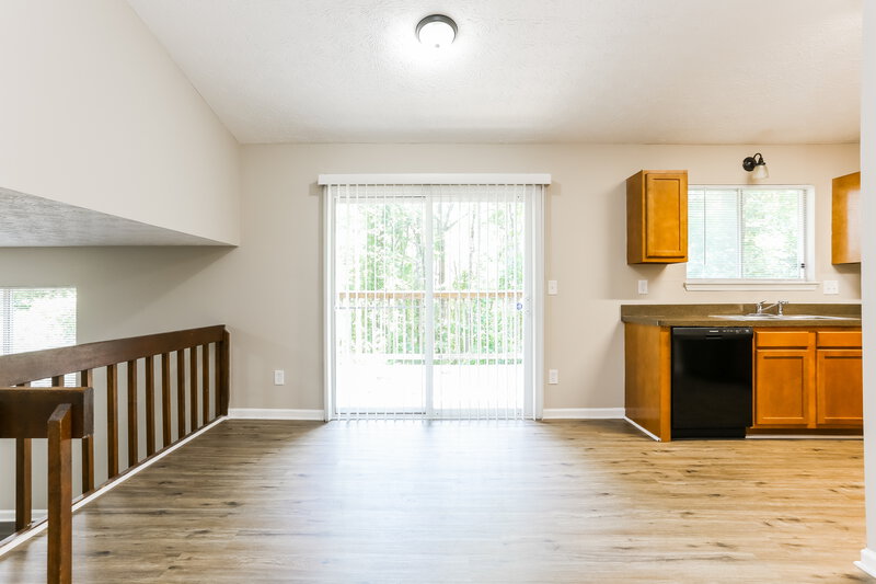 1,710/Mo, 5577 Monette Pl Lithonia, GA 30038 Dining Room View