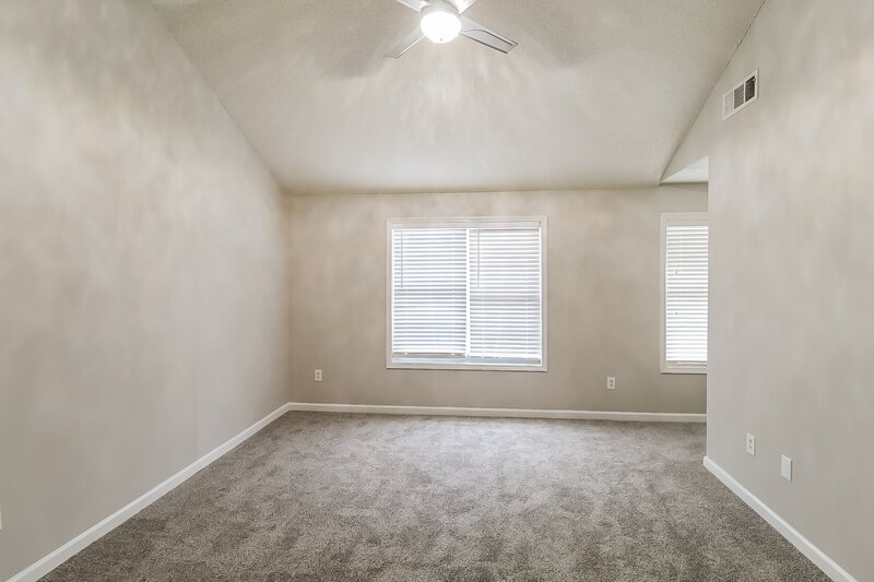 1,865/Mo, 4739 Browns Mill Ferry Rd Lithonia, GA 30038 Main Bedroom View
