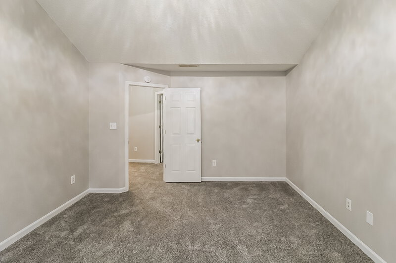 1,865/Mo, 4739 Browns Mill Ferry Rd Lithonia, GA 30038 Main Bedroom View 2