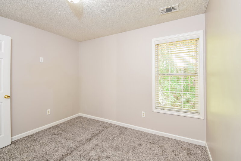 1,775/Mo, 4739 Browns Mill Ferry Rd Lithonia, GA 30038 Bedroom View