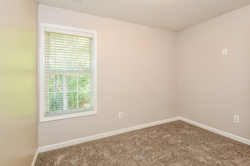 1,775/Mo, 4739 Browns Mill Ferry Rd Lithonia, GA 30038 Bedroom View 3