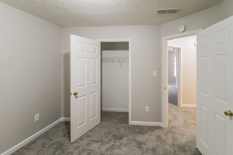 1,865/Mo, 4739 Browns Mill Ferry Rd Lithonia, GA 30038 Bedroom View 4