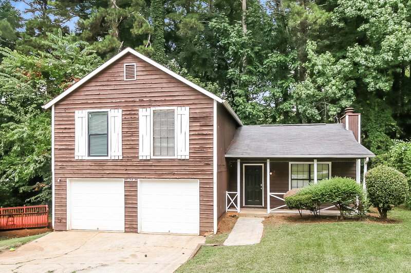 2,250/Mo, 978 Mainstreet Lake Dr Stone Mountain, GA 30088 External View