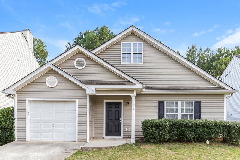 1,700/Mo, 7011 SETTERS Way Lithonia, GA 30038 External View