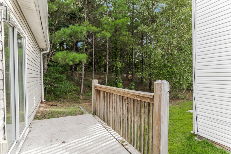 1,700/Mo, 7011 SETTERS Way Lithonia, GA 30038 Rear View