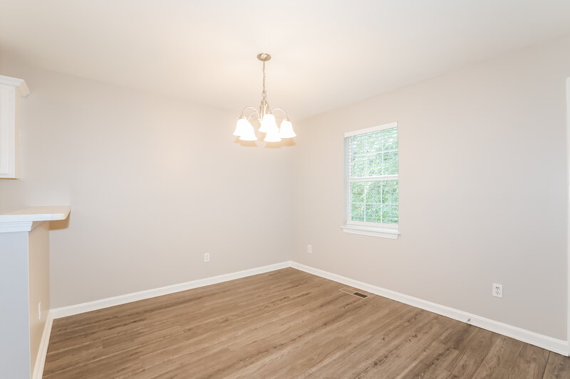 1,800/Mo, 4429 FORD Place Snellville, GA 30039 Dining Room View