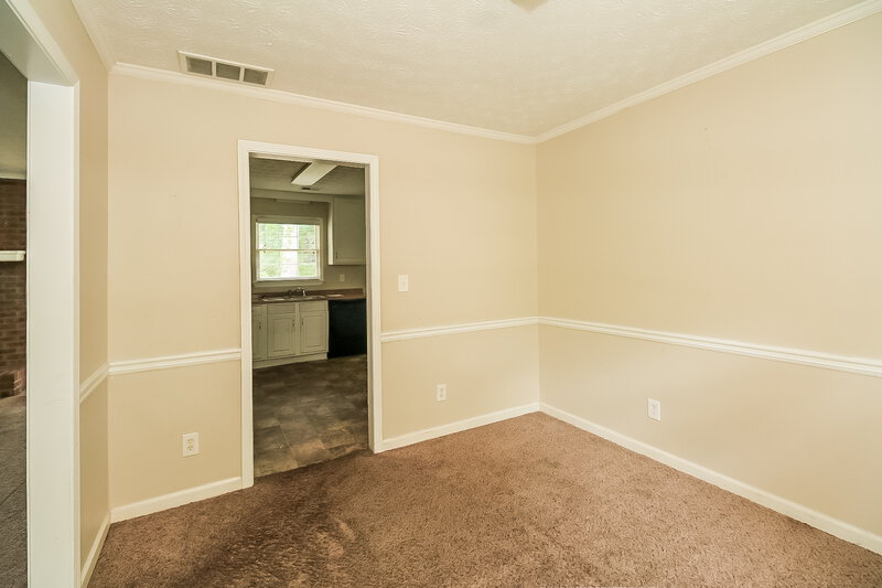 2,410/Mo, 4303 Derbyshire Trace SE Conyers, GA 30094 Dining Room View