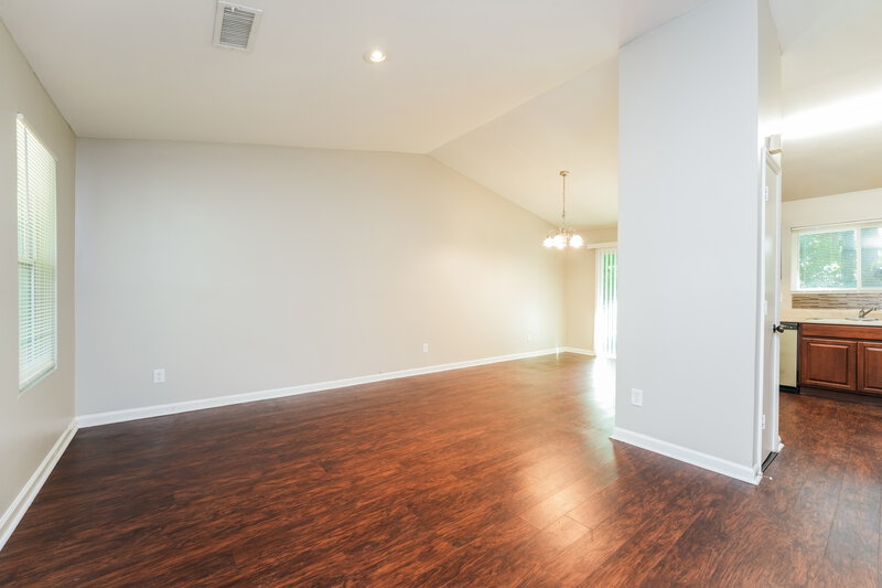 1,715/Mo, 5394 Greenhedge Court Stone Mountain, GA 30088 Living Room View