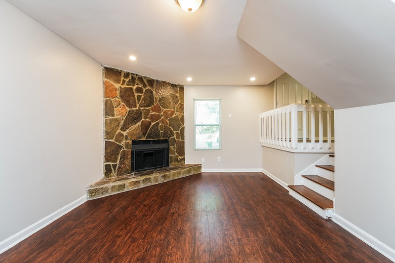 1,715/Mo, 5394 Greenhedge Court Stone Mountain, GA 30088 Family Room View
