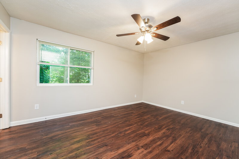 1,715/Mo, 5394 Greenhedge Court Stone Mountain, GA 30088 Main Bedroom View