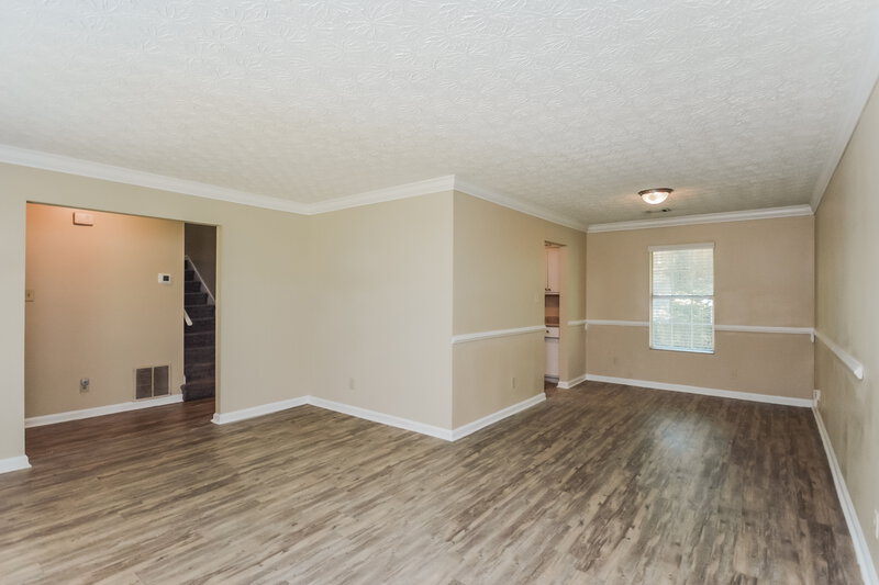 1,825/Mo, 4422 Cedar Ridge Trl Stone Mountain, GA 30083 Living Room View 2