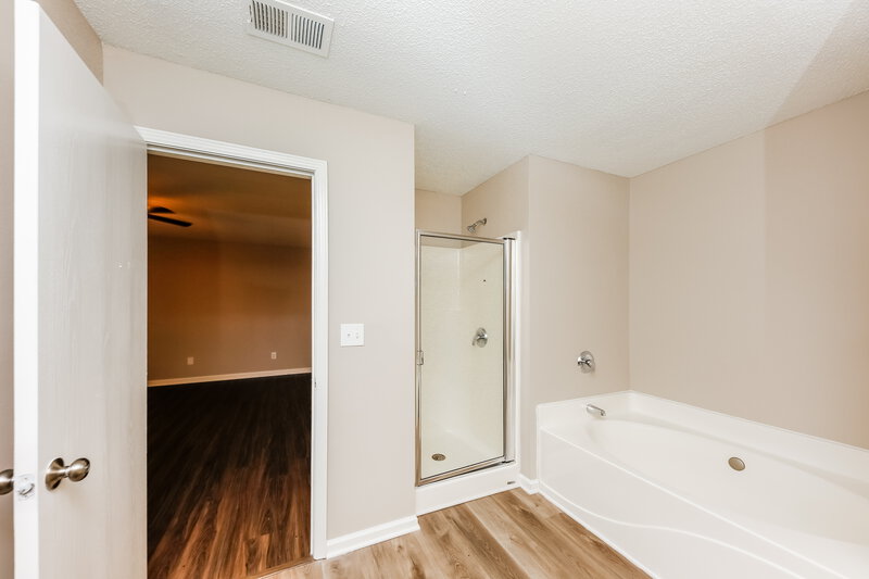 1,685/Mo, 1014 Sycamore Lane Villa Rica, GA 30180 Bathroom View