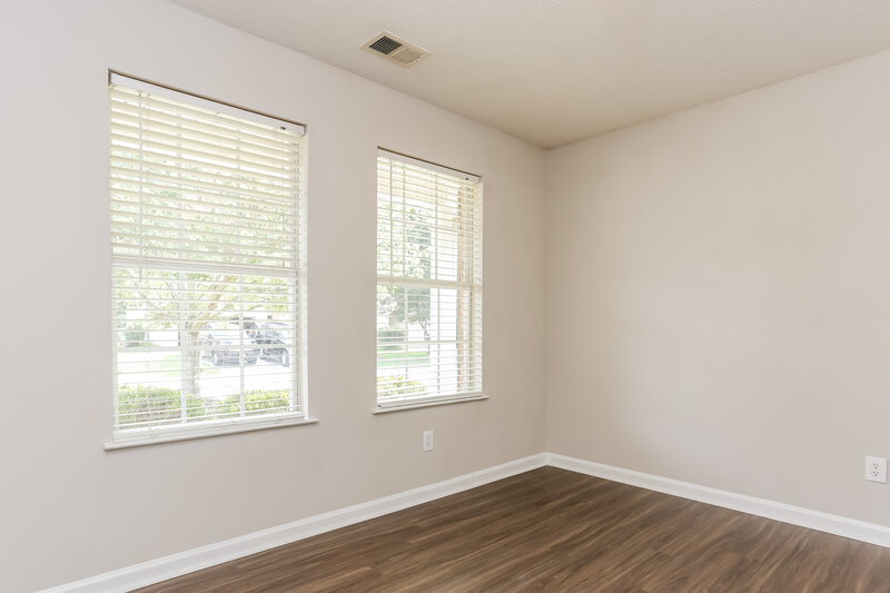 1,685/Mo, 1014 Sycamore Lane Villa Rica, GA 30180 Bedroom View 3