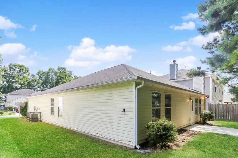1,685/Mo, 1014 Sycamore Lane Villa Rica, GA 30180 Rear View 2