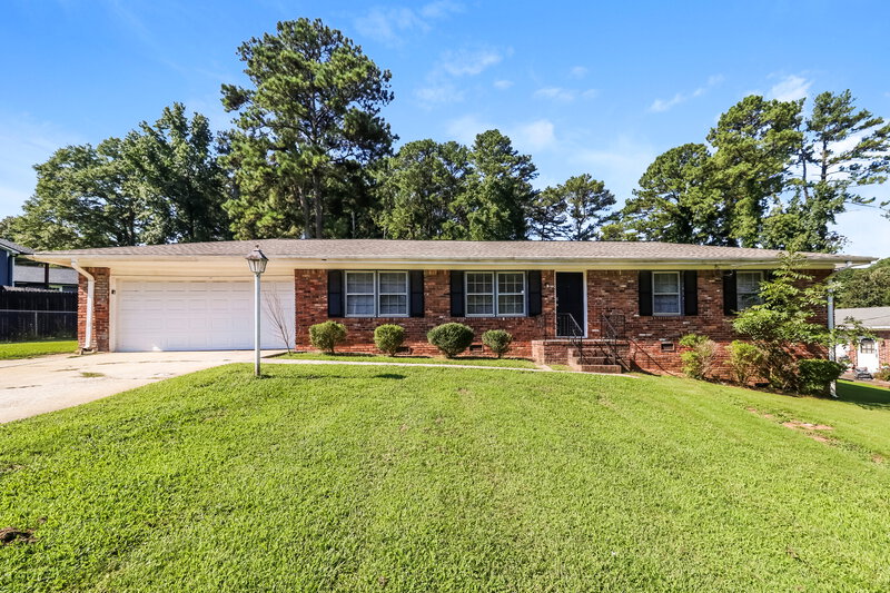 1,580/Mo, 5509 Joeclay Dr Stone Mountain, GA 30088 External View