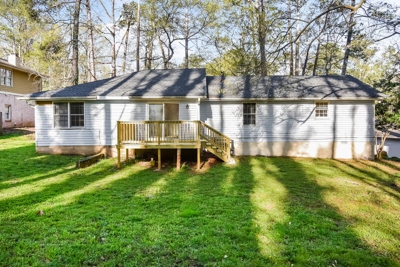 2,360/Mo, 2976 Rolling Meadows Ct Lithonia, GA 30038 Rear View 2