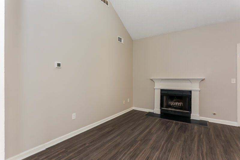 2,050/Mo, 3759 MAYS XING SW Atlanta, GA 30331 Living Room View