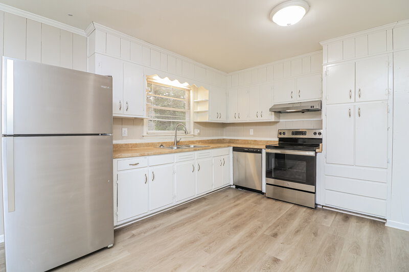 1,685/Mo, 3149 Beech Drive East Point, GA 30344 Misc View 7