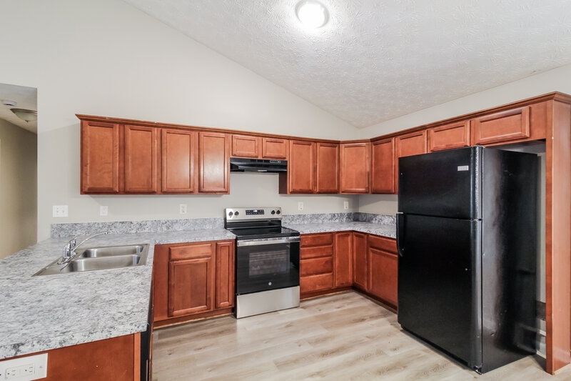 1,810/Mo, 5030 Gillsville Hwy Gillsville, GA 30543 Kitchen View